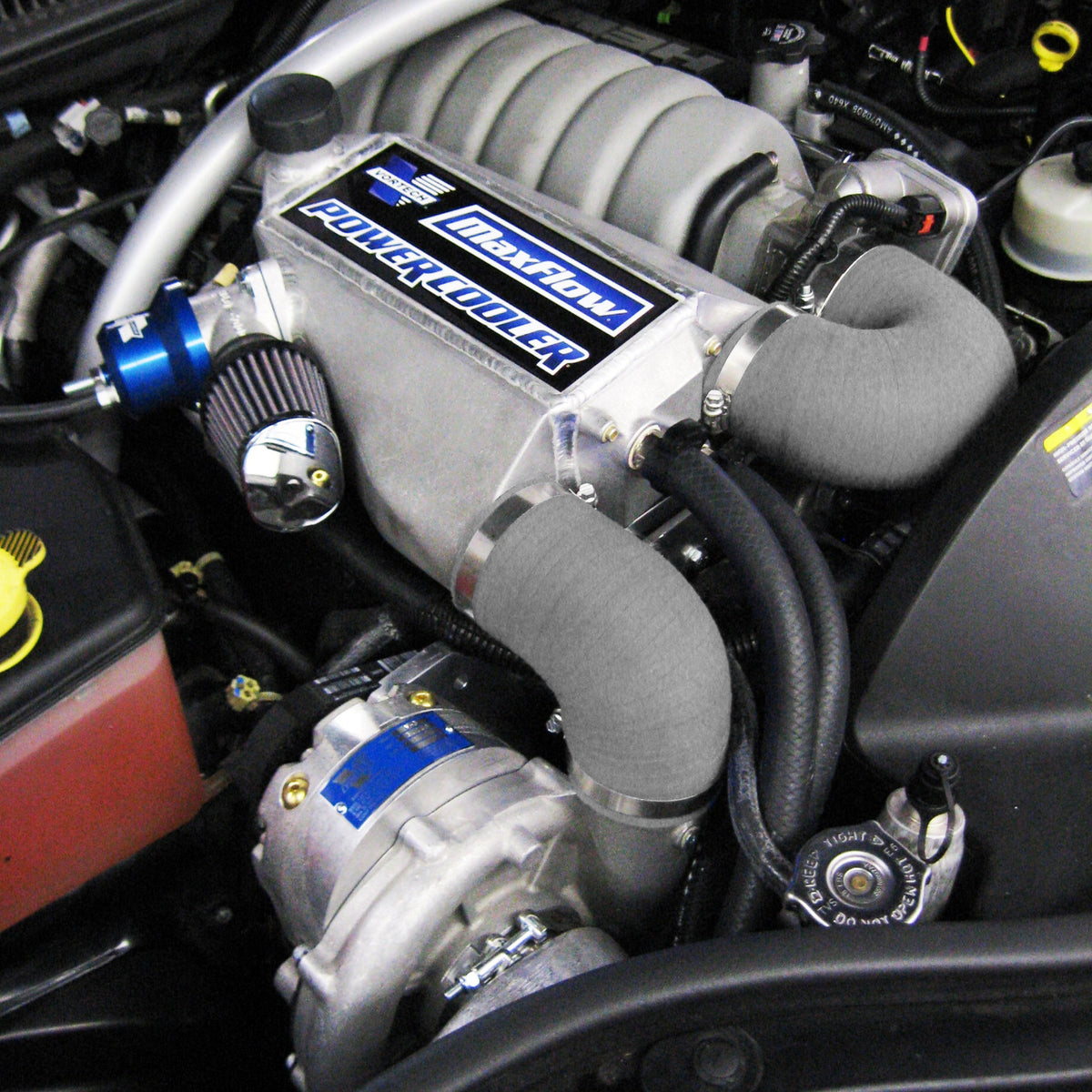 Plug N Play™ SC Oil Catch Can Separator (fits 11-23 Durango Jeep SRT8) –  UPR Products, image size:1200x1200